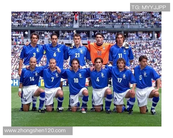 意大利足球明星的奇葩表现引发争议球迷们的无奈与调侃