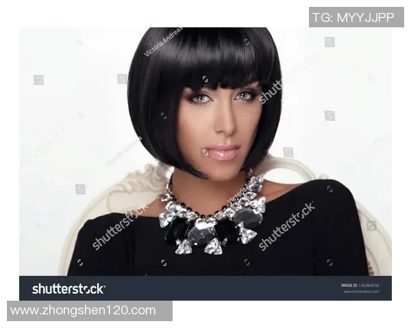 足球明星发型闪电图片展示个性魅力与时尚风潮的完美结合