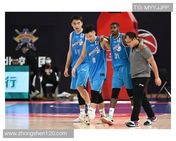 深入探讨北京篮球队团队协作的优势与不足之处分析