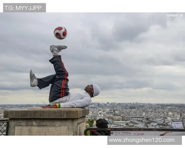 陈娜独家分享足球心得与技巧助你提升球技和战术理解 陈娜独家分享足球心得与技巧助你提升球技和战术理解